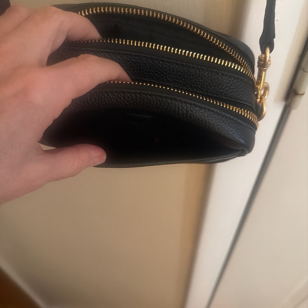 Tory Burch Black Pebbled Leather Crossbody Bag - Picture 4 of 5